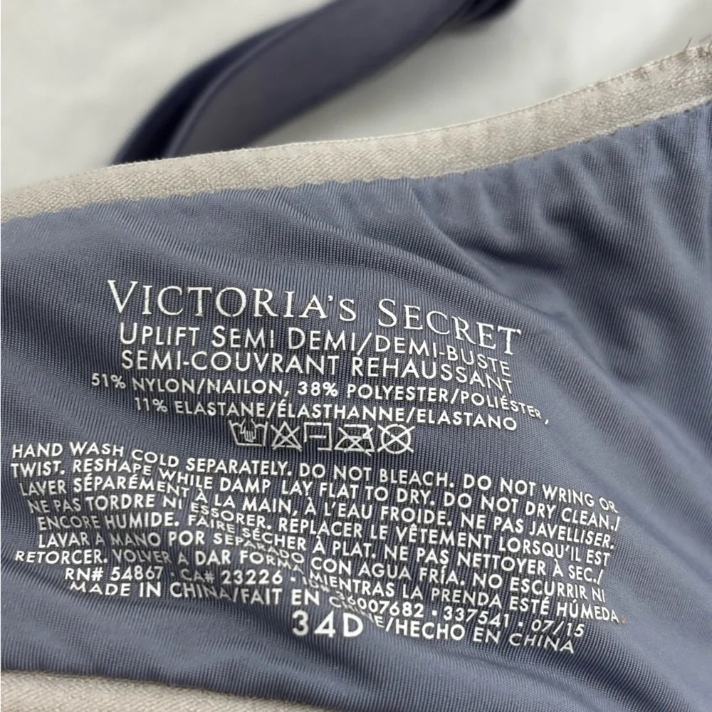 Victorias Secret soft lightly